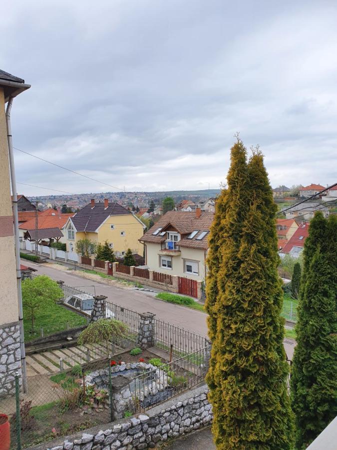 Almagyar Vendeghaz Hotel Eger Bagian luar foto