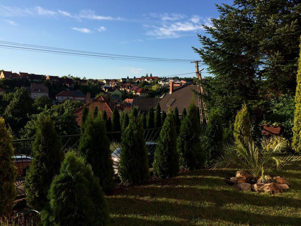 Almagyar Vendeghaz Hotel Eger Bagian luar foto